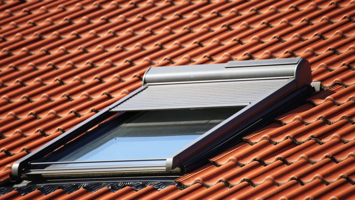 Volet roulant solaire pour Velux